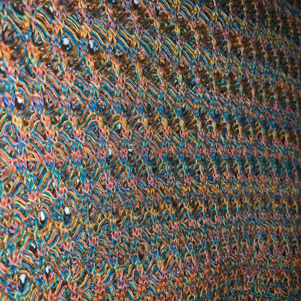 crop top - Picture 2 of 2